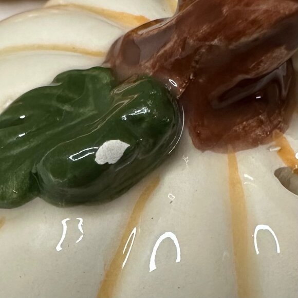 Small Ceramic Pumpkin Salt and Pepper Shakers Fall Autumn Decor White and Orange - Picture 3 of 8